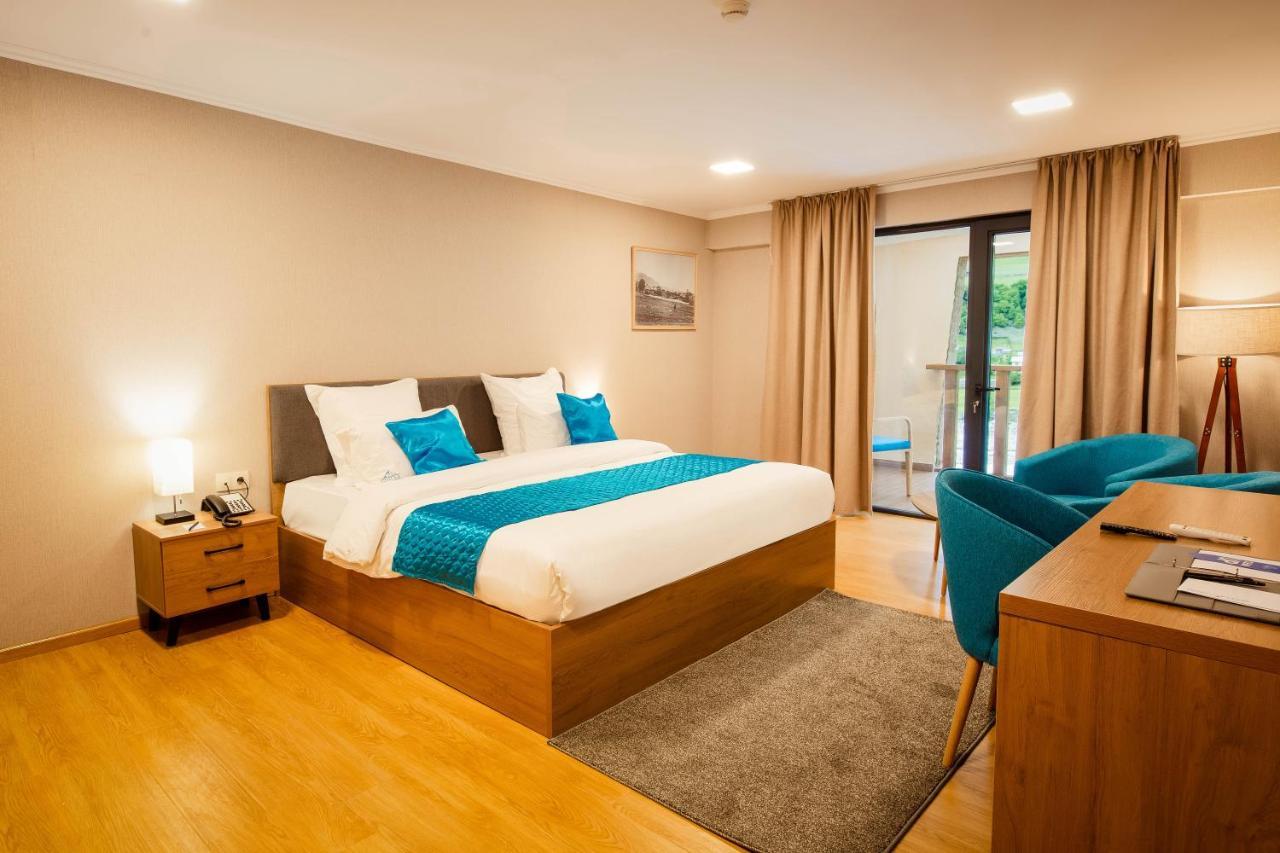 Gistola Hotel Mestia Ngoại thất bức ảnh