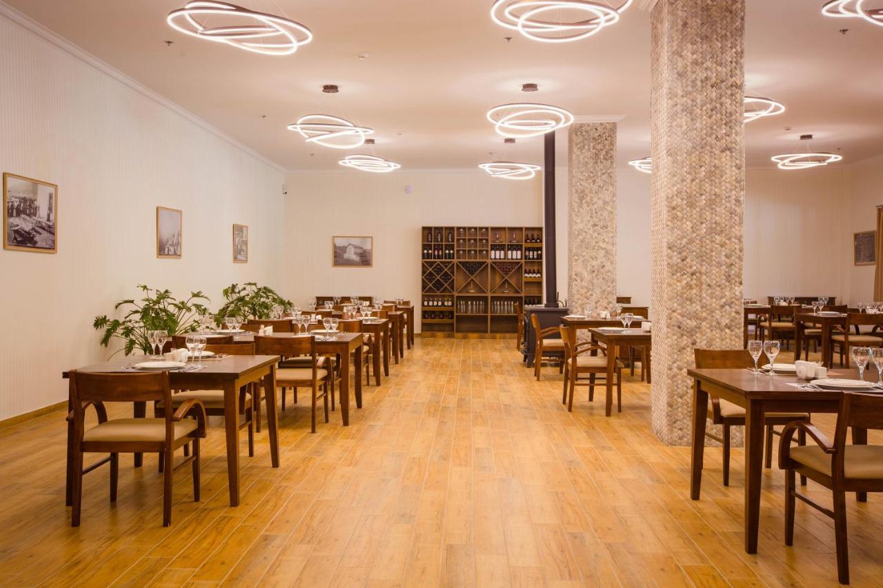 Gistola Hotel Mestia Ngoại thất bức ảnh